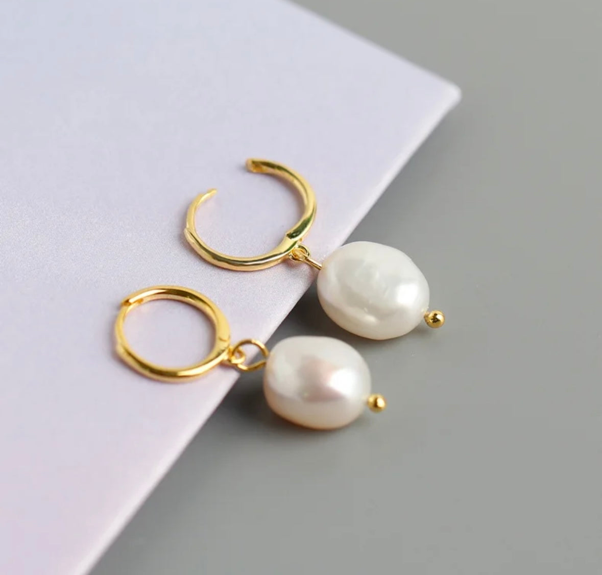 Fresh water pearl hoop gold plated/silver plated earrings
