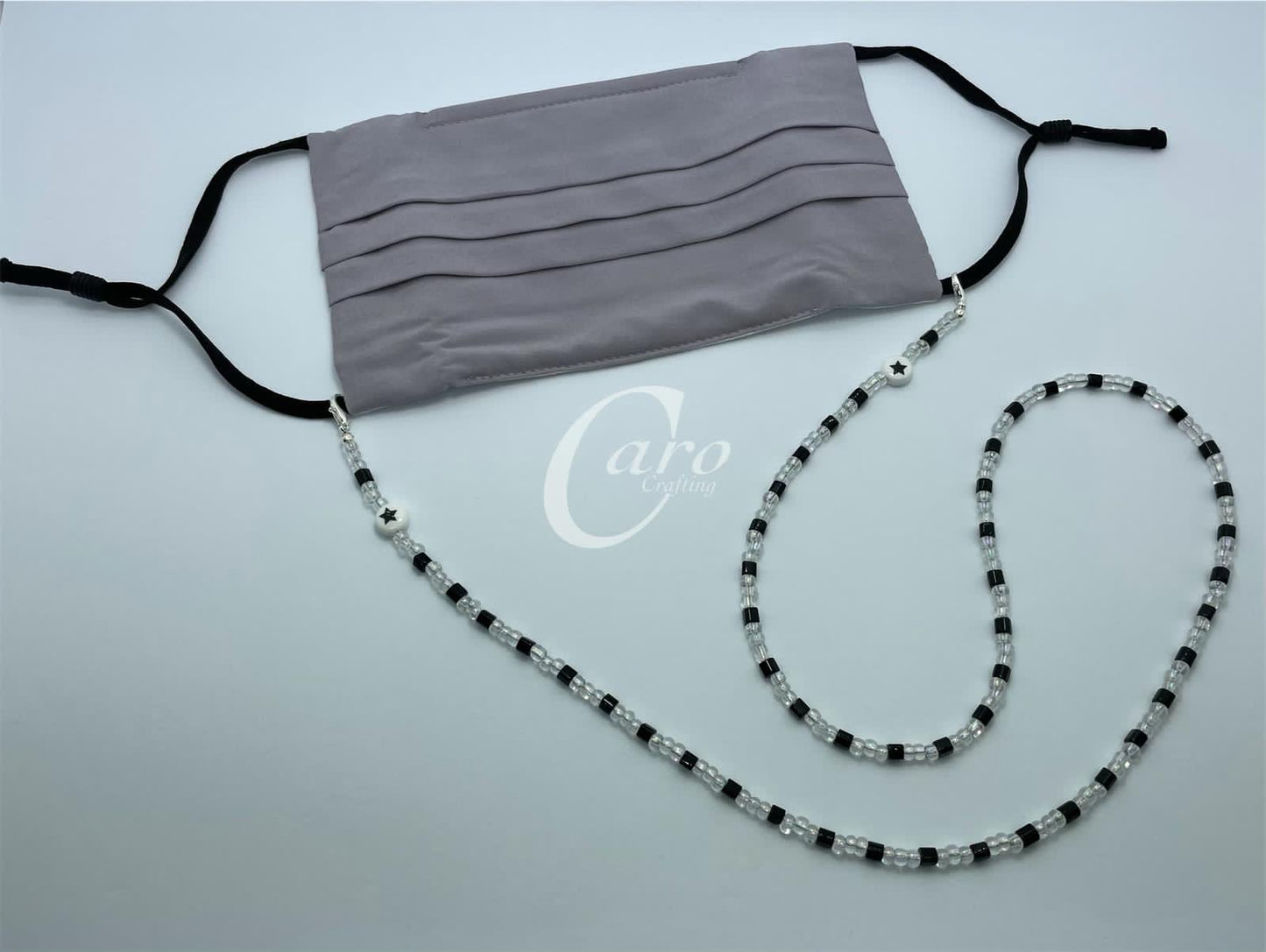 Star - White & Black Face Mask Chain