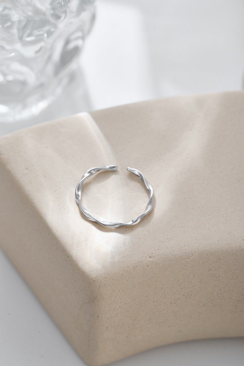 Adjustable Ring Minimalist