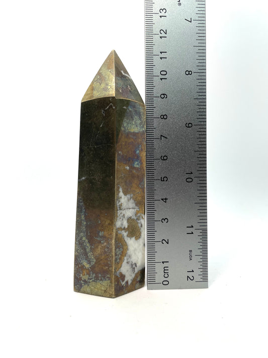 Point Crystal Pyrite